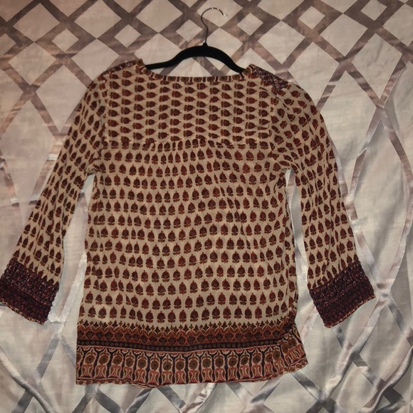 Rustic red flowy top - Picture 3 of 5